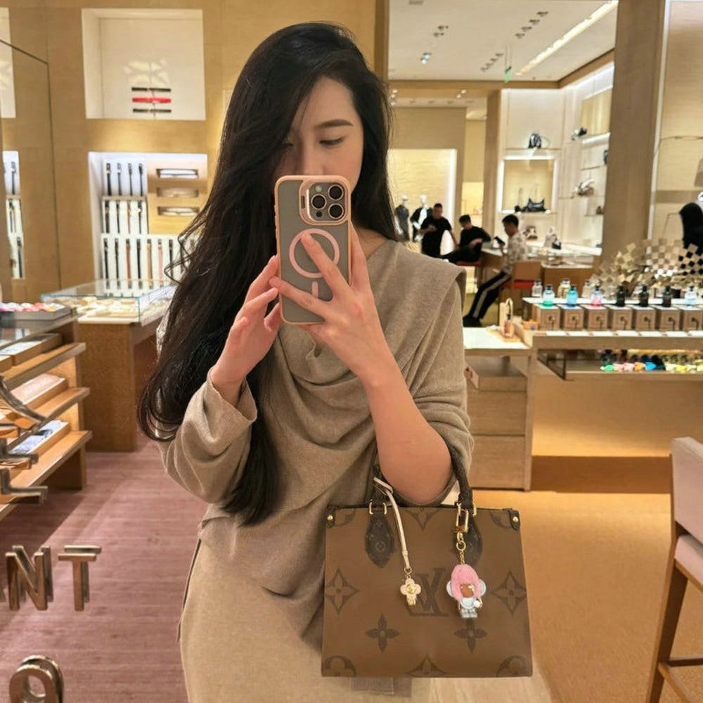 루이비통 온더고 PM 토트백 상세설명 이미지