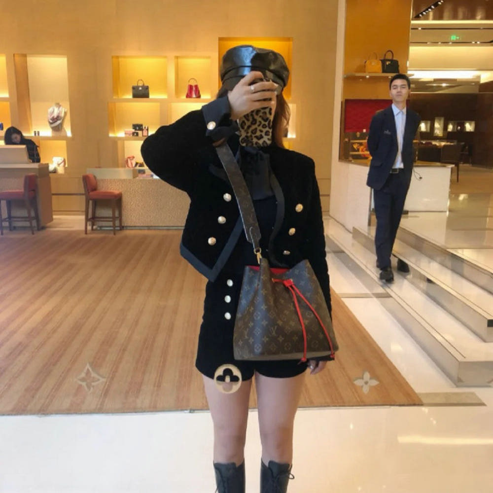 루이비통 네오노에 MM 버킷백 이미지 5