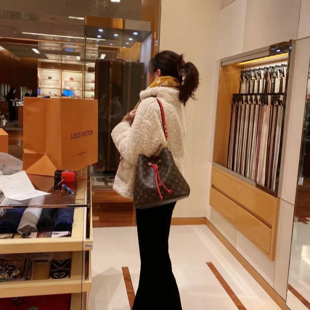 루이비통 네오노에 MM 버킷백 상세설명 이미지