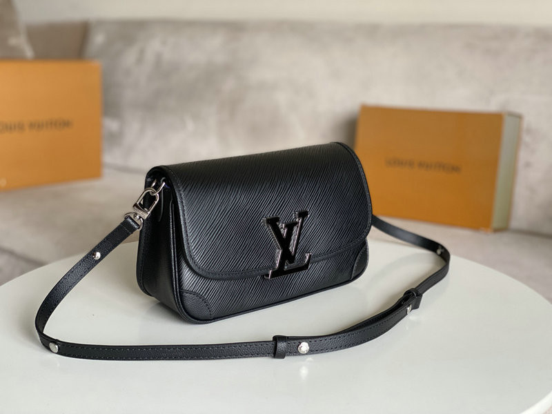 루이비통 부시 숄더백 블랙 BUCI BAG 이미지 2