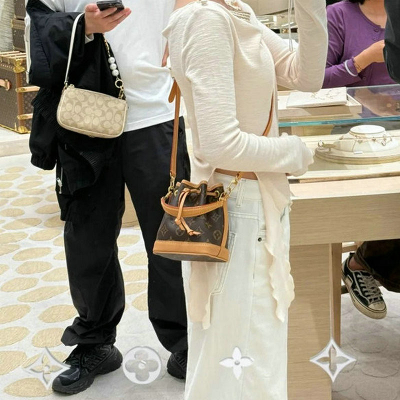 루이비통 나노 노에 모노그램 상세설명 이미지