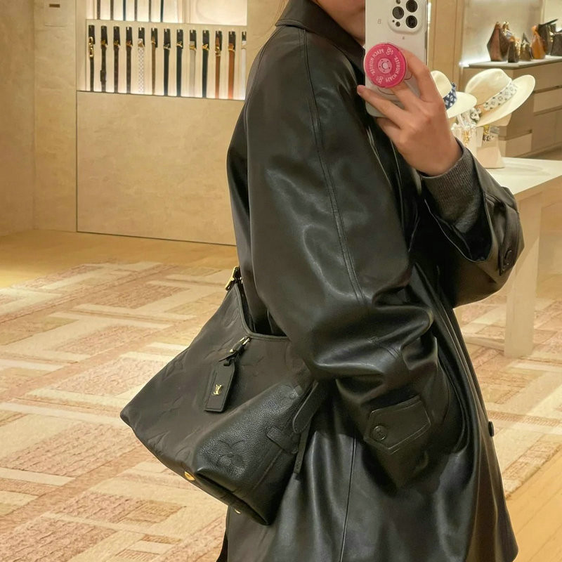 루이비통 캐리올 PM 숄더백 블랙 이미지 3